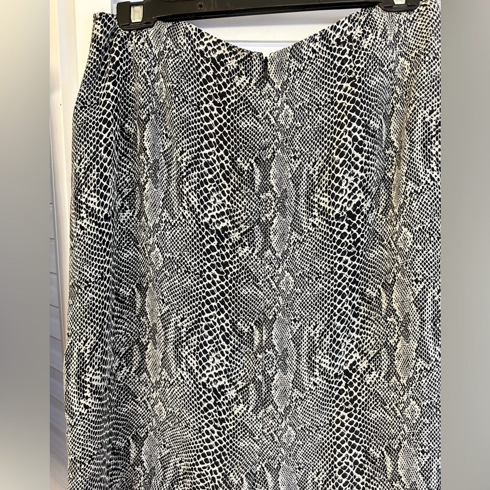 2 INC SKIRTS GREY AND BLACK SILK - Picture 6 of 7